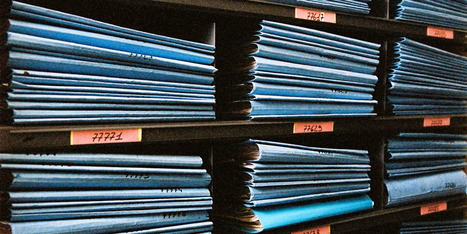 Des journalistes stars aux reporters anonymes, plong&eacute;e au c&oelig;ur des archives de la carte de presse en France | DocPresse ESJ Lille | Scoop.it