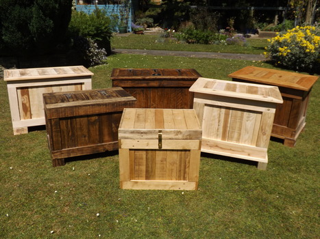 Ottomans & Storage Boxes Made From Recycled Wood | 1001 Recycling Ideas ! | Scoop.it