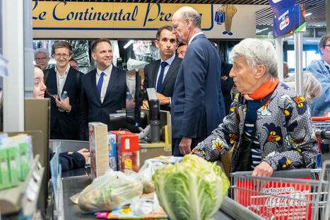 Chez Carrefour, l’externalisation à marche forcée des magasins, un sujet social toujours brûlant | Le magasin est mort, vive le magasin ! L'avenir du magasin physique à l'heure de l'omni-canal | Scoop.it