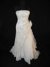 Robe de mariée Pronuptia modèle Lune de Miel  d'occasion en 2013 | Robes de mariée d'occasion | Scoop.it