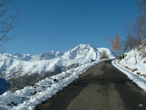 Route du col d'Azet fermée pour cause de travaux jusqu'au 2 juillet | Vallées d'Aure & Louron - Pyrénées | Scoop.it