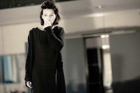 Binoche, lumineuse Antigone | Revue de presse théâtre | Scoop.it