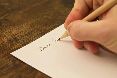 Handwritten Notes Are a Rare Commodity. They&rsquo;re Also More Important Than Ever. | Teaching a Modern Business Communication Course | Scoop.it