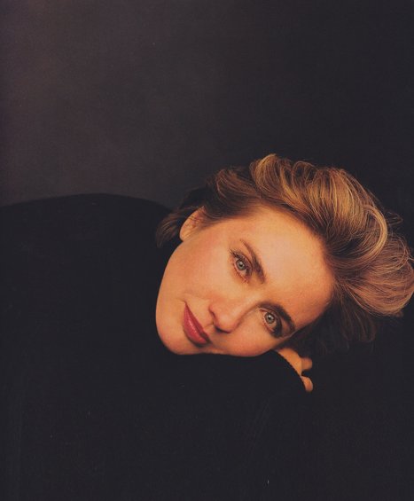 Vogue Endorses Hillary Clinton for President of the United States | Public Relations & Social Marketing Insight | Scoop.it