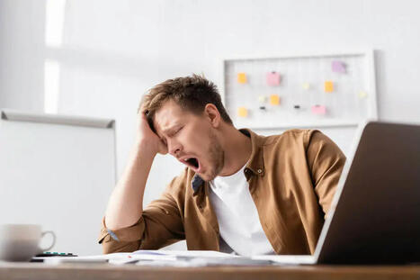 Fatigue numérique : comment éviter l’infobésité au travail ? L’intégration d’outils numériques en entreprise facilite souvent le travail des salariés Comment aider à lutter contre les effets négati... | Prospectives et nouveaux enjeux dans l'entreprise | Scoop.it