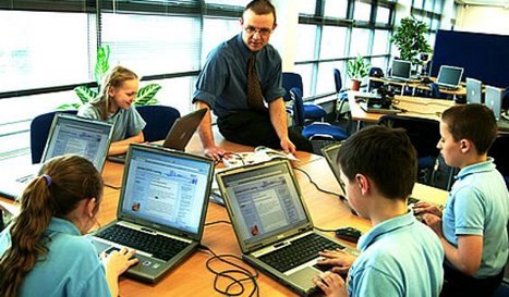 Julia Steiny: Ed Tech Ignorance Wastes Millions Each Year | Education News | A New Society, a new education! | Scoop.it