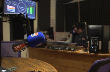 Budget 2026&nbsp;:&nbsp;&ldquo;Si la mesure passe, on ferme&rdquo;&nbsp;: la d&eacute;tresse des radios associatives | PLF2026 : Cataclysme budg&eacute;taire pour les radios associatives | Scoop.it