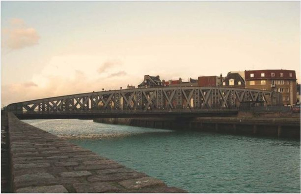 Attention danger : le pont Colbert de Dieppe risque de basculer | Veille territoriale AURH | Scoop.it