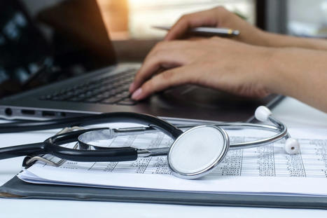 E-sant&eacute; : les dangers des &eacute;crans devenus &laquo; omnipr&eacute;sents et omnipotents &raquo; | BEST OF PHARMAGEEK | Scoop.it