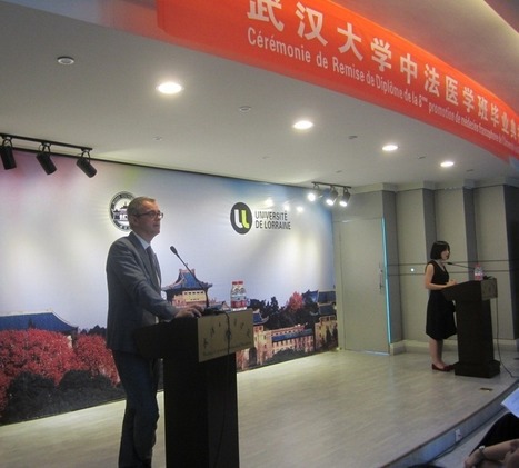 Remise des diplômes à la 8ème promotion de la filière médicale francophone (23 juin 2015) | Wuhan, Hubei | Scoop.it