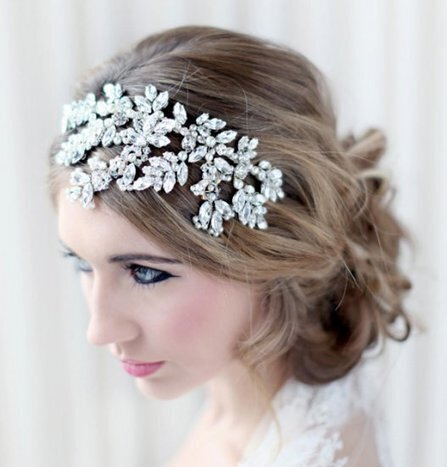 Tips For Choosing The Best Wedding Hair Accesso