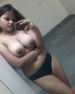 Indian Teen Girl Big Boobs - Indian Teen Girl Clicking Hot Big Boobs Selfies...