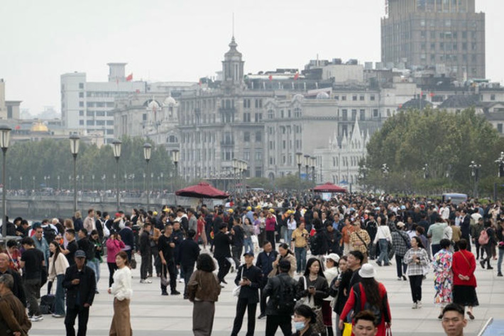 China’s super-rich investors eye Shanghai hotels for scarcity value, tourism appeal | Family Office & Billionaire Report - Empowering Family Dynasties | Scoop.it