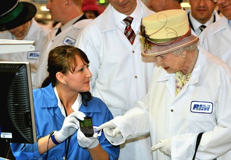 When BlackBerry Reigned (the Queen Got One!), and How It Fell | Communications Major | Scoop.it