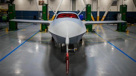 General Atomics YFQ-42A Collaborative Combat Aircraft Officially Revealed | DEFENSE NEWS | Scoop.it