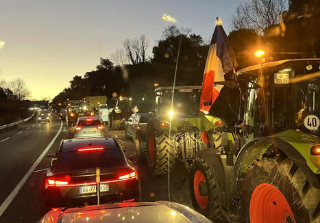 Des convois de tracteurs en route pour Paris | Questions de d&eacute;veloppement ... | Scoop.it
