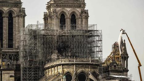 Paris: Un grand parapluie pour protéger Notre-Dame de la pluie | J'écris mon premier roman | Scoop.it