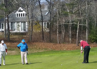 Country Club Members Are Bearing the Brunt of the Golf Recession | The UHNW Lifestyle Report | Scoop.it