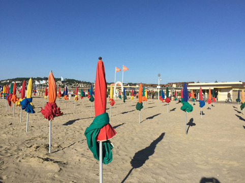 Deauville À Deauville, application pour la plage et réseau Wi-Fi public sur les Planches | Veille territoriale AURH | Scoop.it