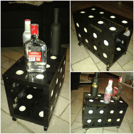 O que fazer com uma fita VHS antinga? / Upcycled VHS coffee table | 1001 Recycling Ideas ! | Scoop.it