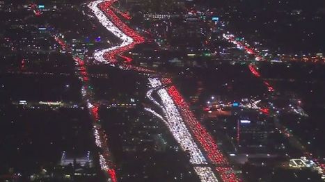 Thanksgiving traffic jam in Los Angeles is 'most epic' - BBC News | Human Interest | Scoop.it