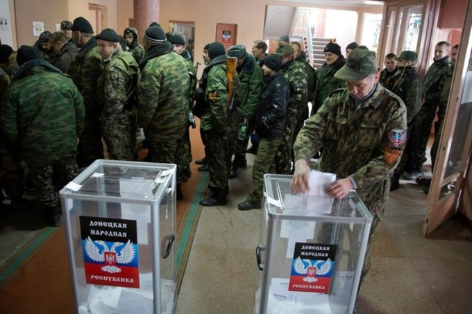 Boris Kagarlitsky: Rebel eastern Ukraine republics between war and elections | real utopias | Scoop.it