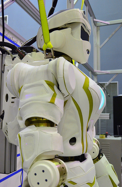 NASA JSC Unveils 'Valkyrie' DRC Robot - IEEE Spectrum | Complex Insight  - Understanding our world | Scoop.it