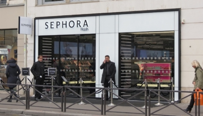 Sephora ouvre 'Flash', son premier magasin connecté | Digitalisation & Distributeurs | Scoop.it
