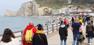 Étretat. La création culturelle, alternative au tourisme ? | Une semaine d'actu - Newsletter de veille de l'AURH | Scoop.it