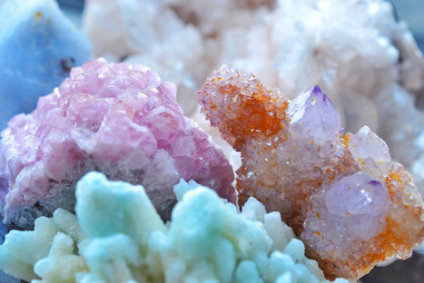 Everything You Need to Know About Crystal Clusters  | Crystal Grids for Healing | Scoop.it