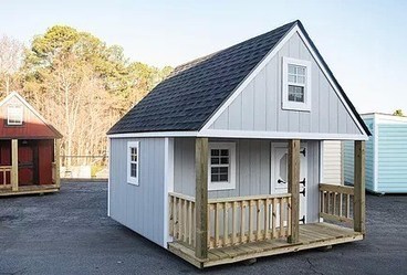 Custom Barns Deluxe Lofted Barn Cabin Barn