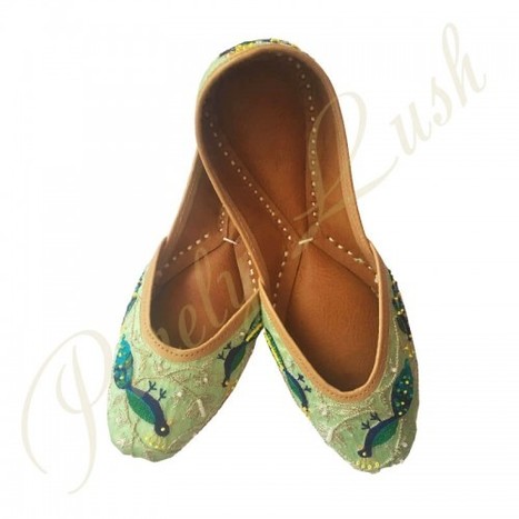 ladies mojari online shopping