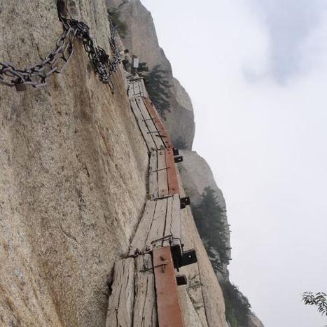 The 10 Most Dangerous Hikes | Design, Science and Technology | Scoop.it