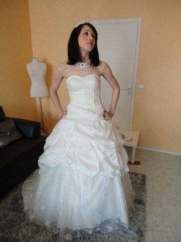 Annonce : Robe de mariée ivoire neuveT.36/40 - Pays de la Loire - Loire Atlantique - Occasion du mariage | Robes de mariée d'occasion | Scoop.it