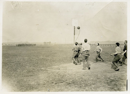 Basketball at Pas-en-Artois, France, 1918 | Autour du Centenaire 14-18 | Scoop.it