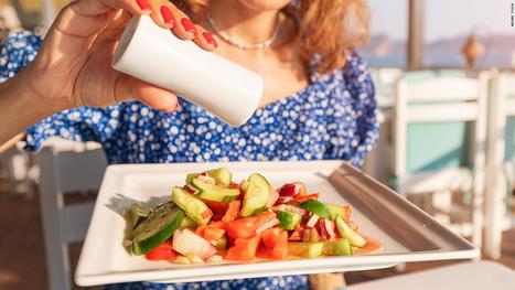 Salting at the table could increase risk for early death, study says | Physical and Mental Health - Exercise, Fitness and Activity | Scoop.it