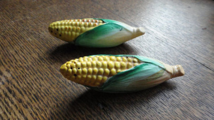 Corn Salt and Peper Shakers by GreenGardenGal on Etsy | Kitsch | Scoop.it