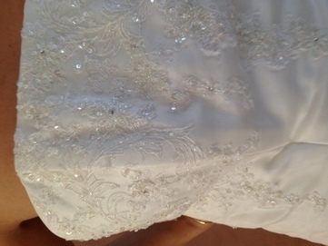 Robe de mariée taille 38 comme neuve portée une fois - Indre | Robes de mariée d'occasion | Scoop.it