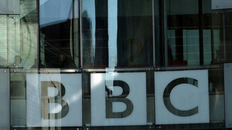 Le gouvernement britannique gèle la redevance de la BBC | DocPresseESJ | Scoop.it