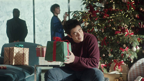 Benicio del Toro Shows How to Act Like You Love Crappy Gifts in Heineken's Holiday Ad | Public Relations & Social Marketing Insight | Scoop.it