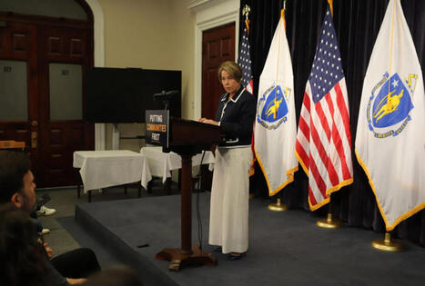 Proposed data centers subjected to local approvals under Gov. Healey's order | by&nbsp;Alison Kuznitz, State House News Service |&nbsp; WBUR News | WBUR.org | Surfing the Broadband Bit Stream | Scoop.it