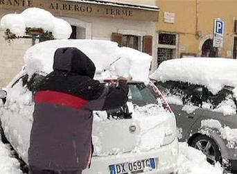 Blanket of snow covers Italy | Acquasanta under the snow: watch the video | La Gazzetta Di Lella - News From Italy - Italiaans Nieuws | Scoop.it
