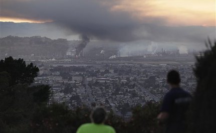 Fire at Chevron Plant Sends Residents to Hospital With Breathing Problems | The EcoPlum Daily | Scoop.it