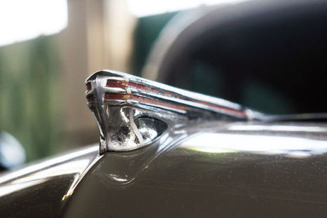 Seventeen gorgeous hood ornaments that defined these classic cars | consumer psychology | Scoop.it