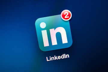 How To Use LinkedIn: Success Stories | Public Relations & Social Marketing Insight | Scoop.it