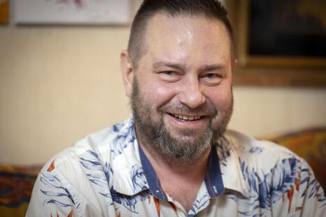 T&auml;llainen oli joulu Tapani Kansan tyyliin &ndash; Poika kertoo nyt perinteest&auml;, joka sai h&auml;net kiehumaan | 1Uutiset - Lukemisen t&auml;hden | Scoop.it