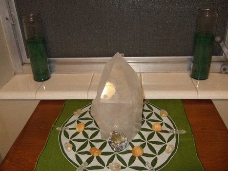 How to Make a Crystal Grid to Manifest your Desires | Crystal Grids for Healing | Scoop.it