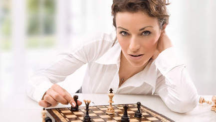 Deux boutons, pas plus: le décolleté des joueuses d'échecs | Essentiels et SuperFlus | Scoop.it