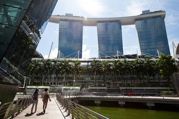 Billionaire Adelson Seeks Land to Add Singapore Hotel Rooms | Real Estate Report | Scoop.it