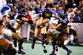La Lingerie Football League va-t-elle d&eacute;barquer... - Le Parisien | LFL - Lingerie Football League | Scoop.it